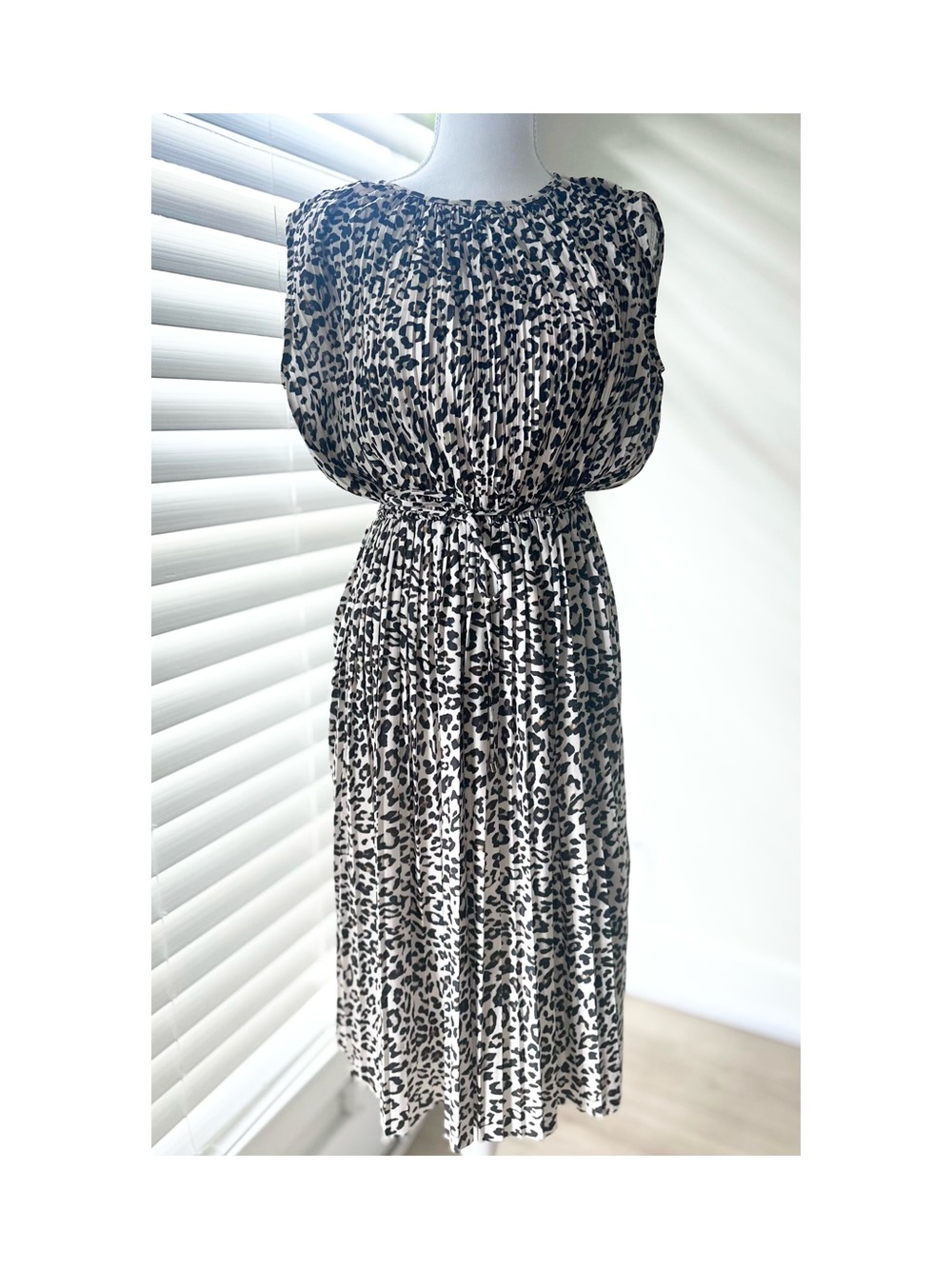 H&M Leopard-Print Midi Dress